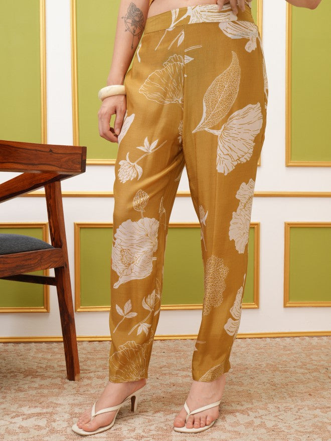 Vishudh Women Olive Printed Kurta With Trouser - Olive - Image 7