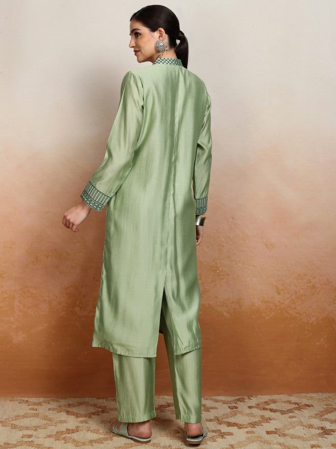 Vishudh Women Green Embroidered Kurta With Trouser - Green - Image 3