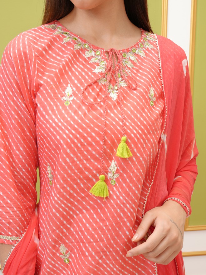 Vishudh Women Red Embroidered Kurta With Trouser And Dupatta - Red - Image 5