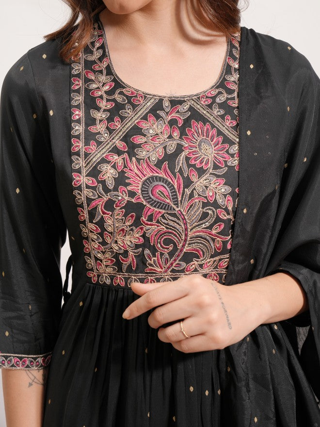 Vishudh Women Black Embroidered Kurta With Trouser And Dupatta - Black - Image 5