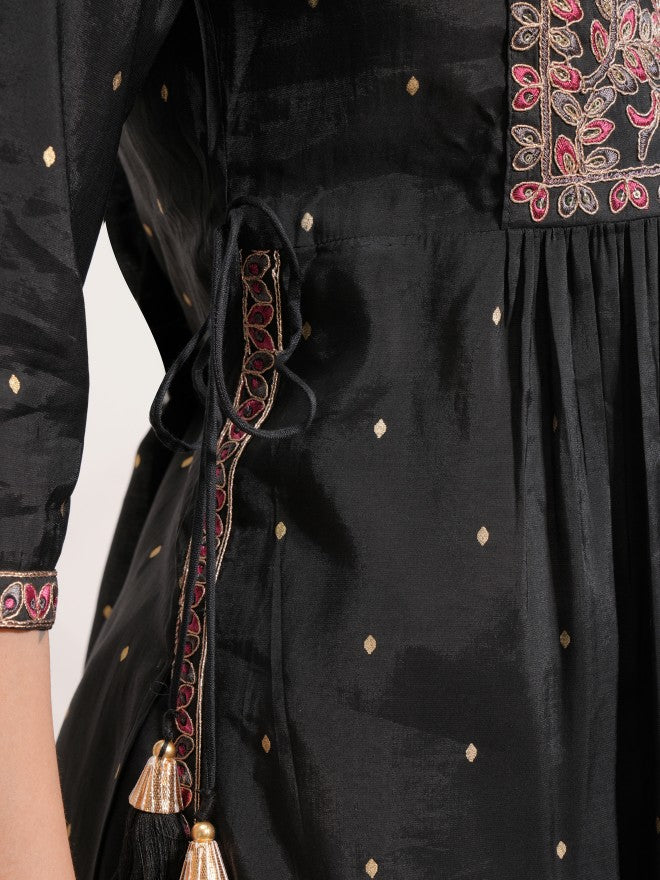 Vishudh Women Black Embroidered Kurta With Trouser And Dupatta - Black - Image 9