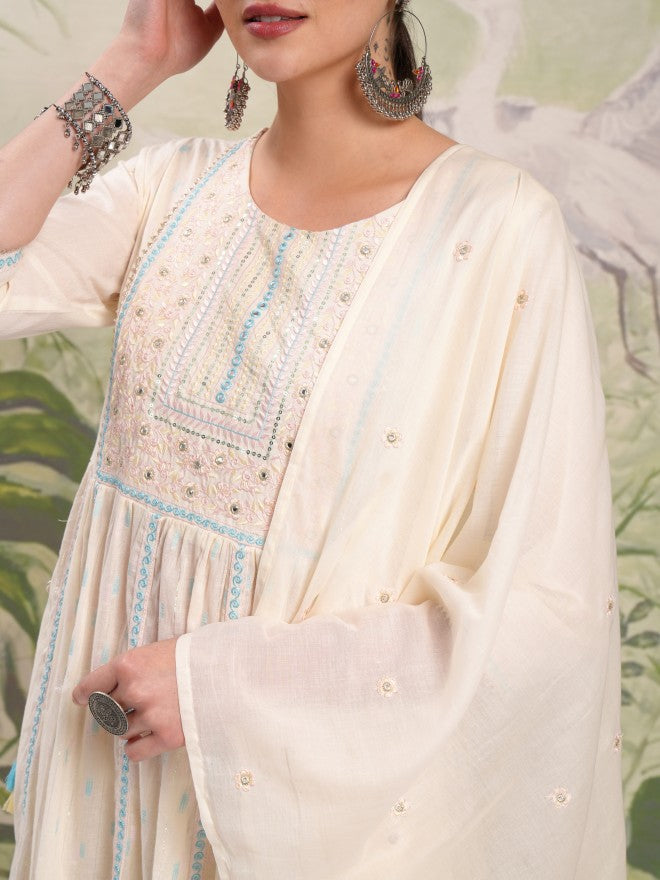 Vishudh Women Cream Embroidered Kurta With Trouser And Dupatta - Cream - Image 5