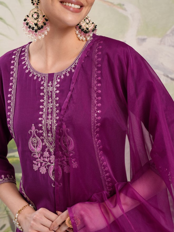 Vishudh Women Purple Embroidered Kurta With Trouser And Dupatta - Purple - Image 5