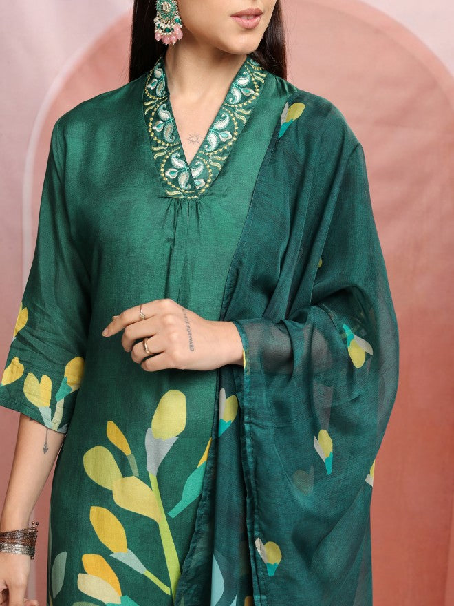 Vishudh Women Green Printed Kurta With Trousers And Dupatta - Green - Image 5