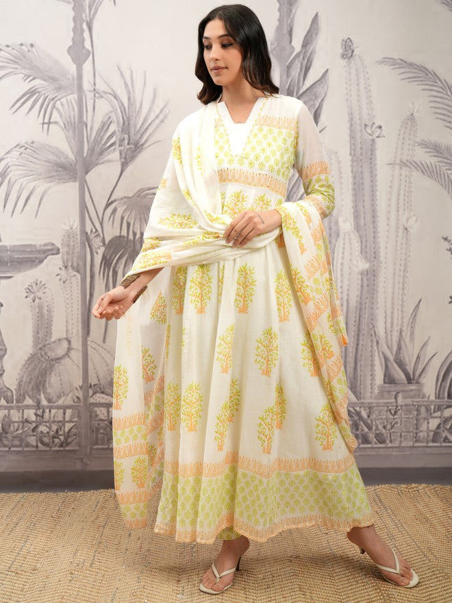 Vishudh Women White Printed Kurta With Trouser And Dupatta - White - Image 2
