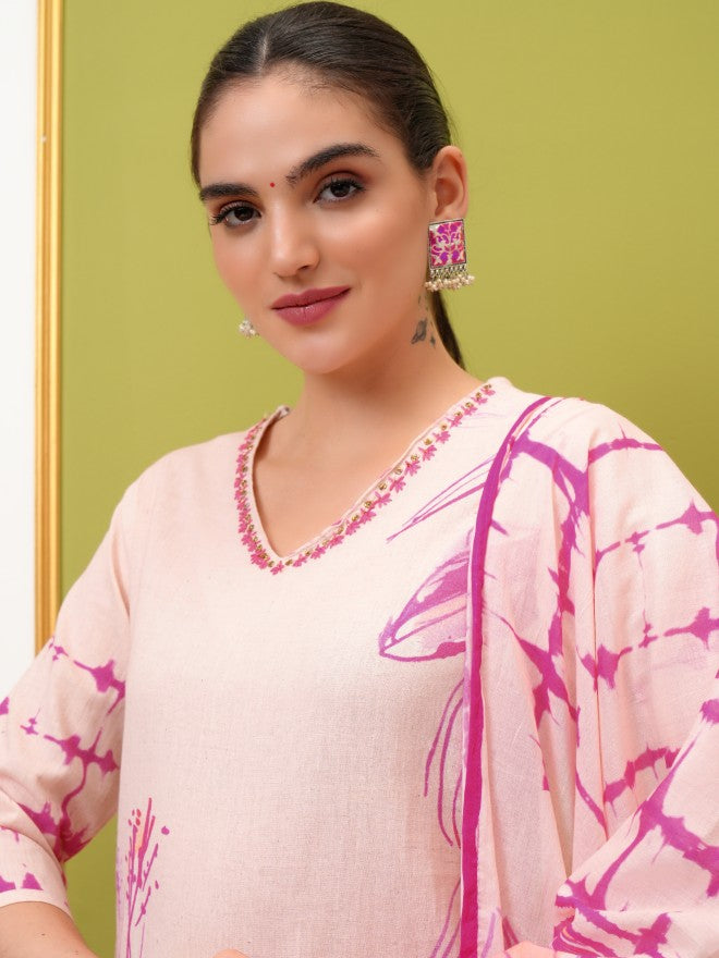 Vishudh Women Pink Printed Kurta With Trouser And Dupatta - Pink - Image 2