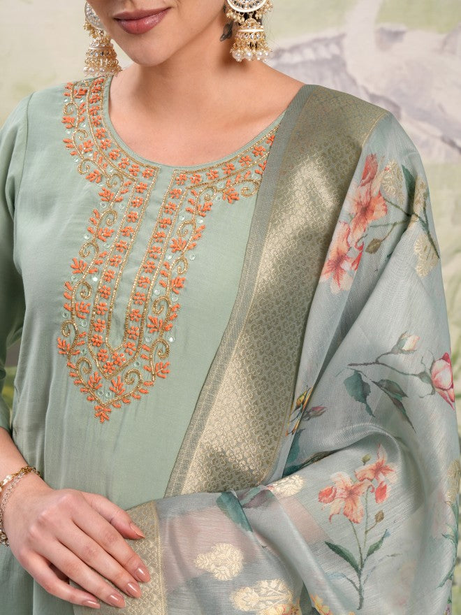 Vishudh Women Green Embroidered Kurta With Trouser And Dupatta - Green - Image 5