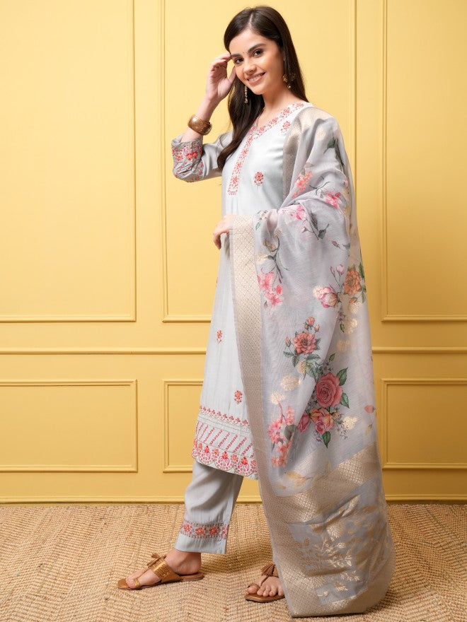Vishudh Women Grey Embroidered Kurta With Trouser And Dupatta - Grey - Image 4