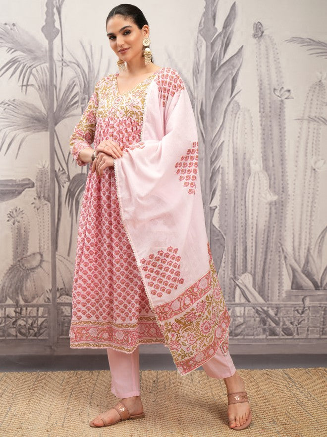 Vishudh Women Pink Printed Kurta With Trouser And Dupatta - Pink - Image 2