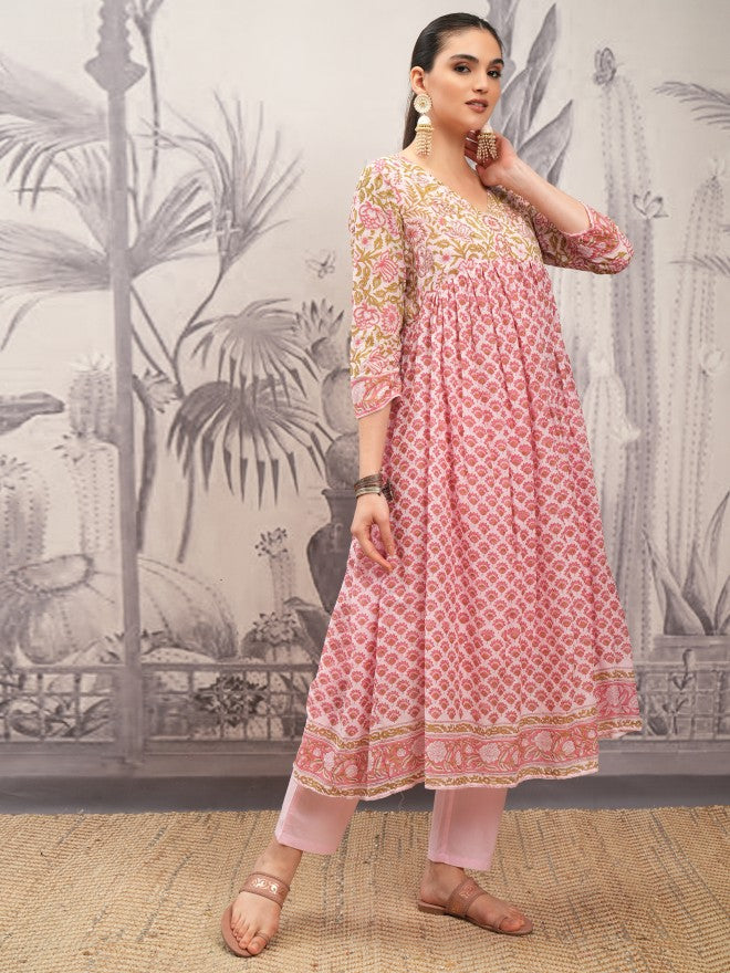 Vishudh Women Pink Printed Kurta With Trouser And Dupatta - Pink - Image 4