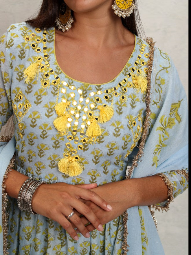 Vishudh Women Blue Printed Kurta With Trouser And Dupatta - Blue - Image 5