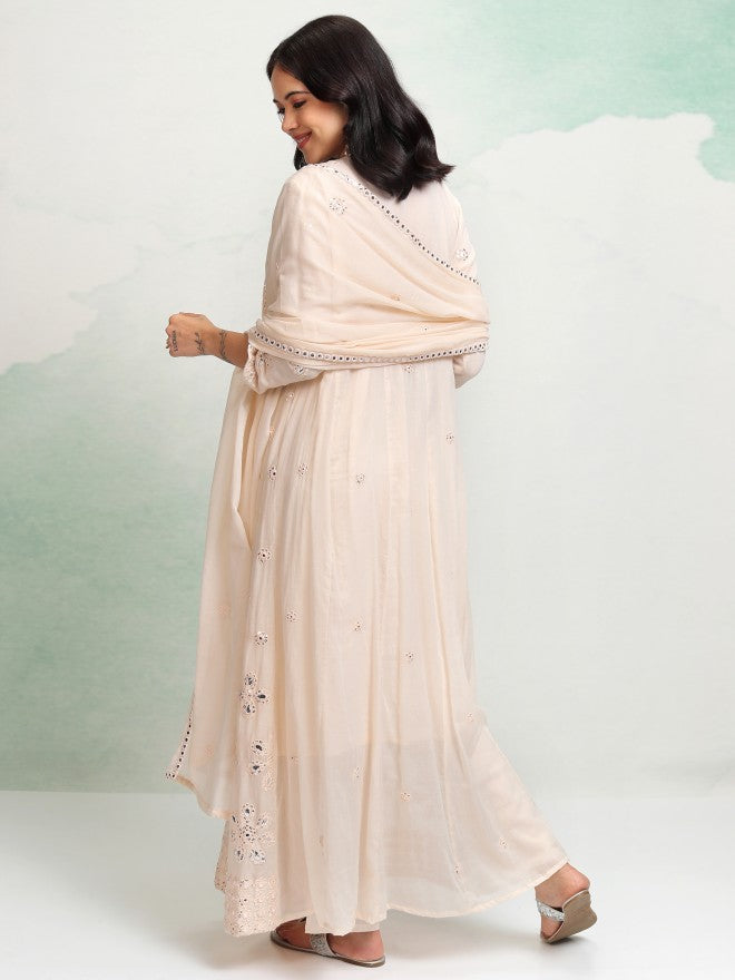 Vishudh Women Cream Embroidered Kurta With Trouser And Dupatta - Cream - Image 3