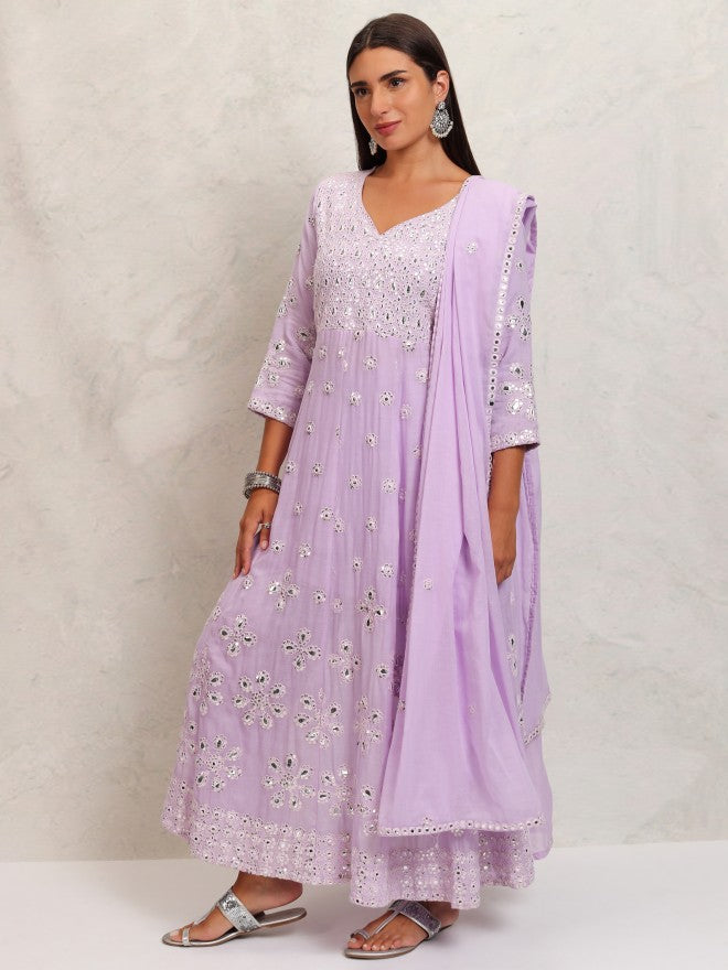 Vishudh Women Lavender Embroidered Kurta With Trouser And Dupatta - Lavender - Image 4