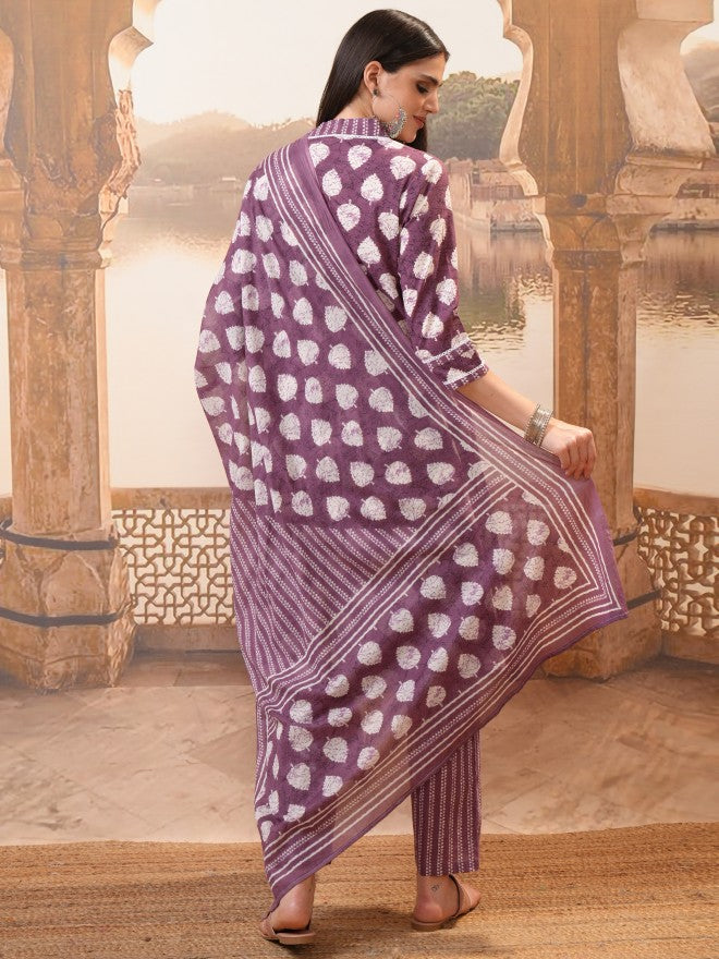 Vishudh Women Maroon Printed Kurta With Trouser And Dupatta - Maroon - Image 3