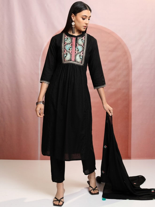 Vishudh Women Black Embroidered Kurta With Trouser And Dupatta - Black - Image 2