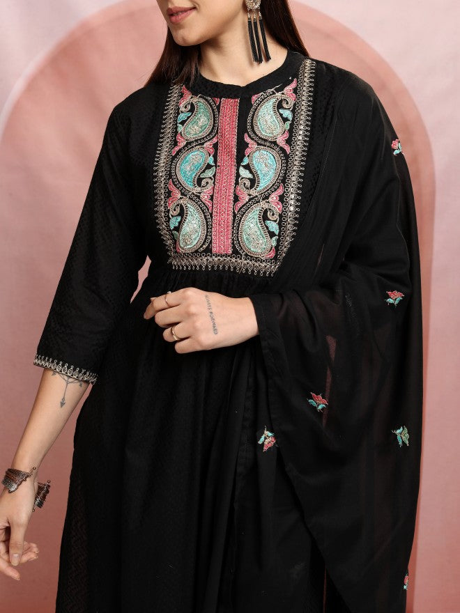 Vishudh Women Black Embroidered Kurta With Trouser And Dupatta - Black - Image 5