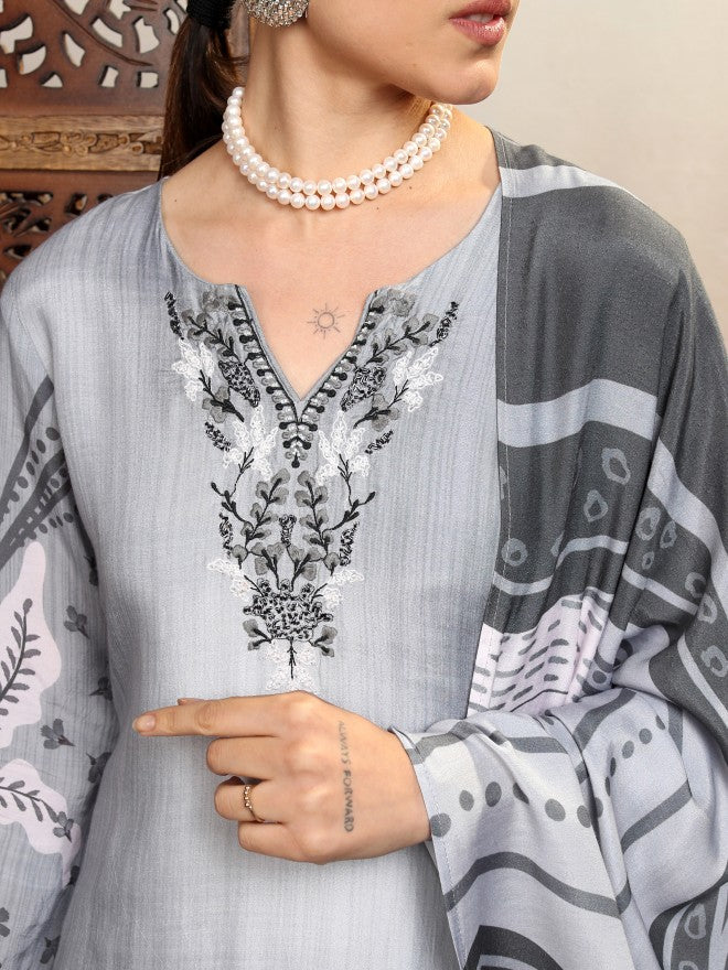 Vishudh Women Grey Embroidered Kurta With Trouser And Dupatta - Grey - Image 5