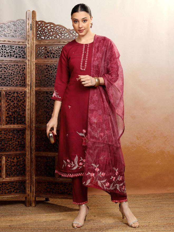 Vishudh Women Burgundy Embroidered Kurta With Trouser And Dupatta - Burgundy - Image 9