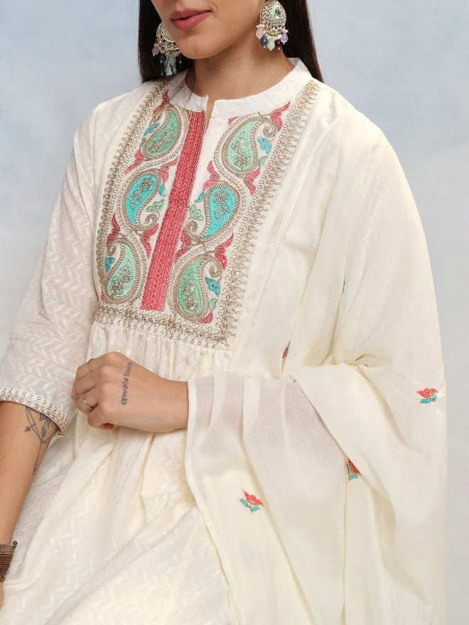 Vishudh Women White Embroidered Kurta With Trouser And Dupatta - White - Image 5
