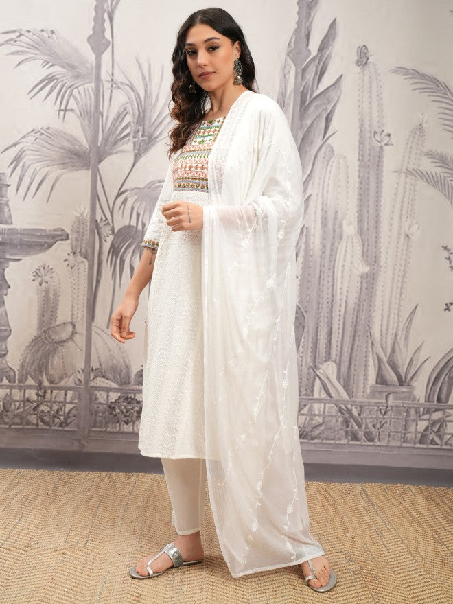 Vishudh Women White Embroidered Kurta With Trouser And Dupatta - White - Image 4
