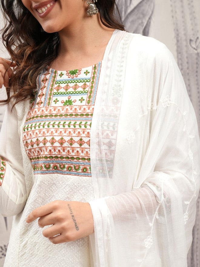 Vishudh Women White Embroidered Kurta With Trouser And Dupatta - White - Image 5