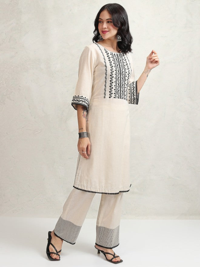 Vishudh Women White Embroidered Kurta With Trouser - White - Image 6