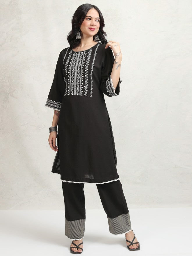 Vishudh Women Black Embroidered Kurta With Trouser - Black - Image 1