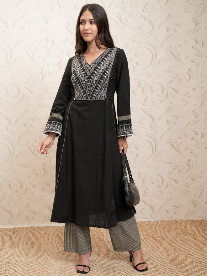 Vishudh Women Black Embroidered Kurta With Palazzo - Black - Image 2