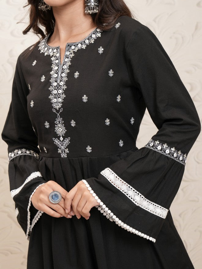 Vishudh Women Black Embroidered Kurta With Palazzo - Black - Image 5