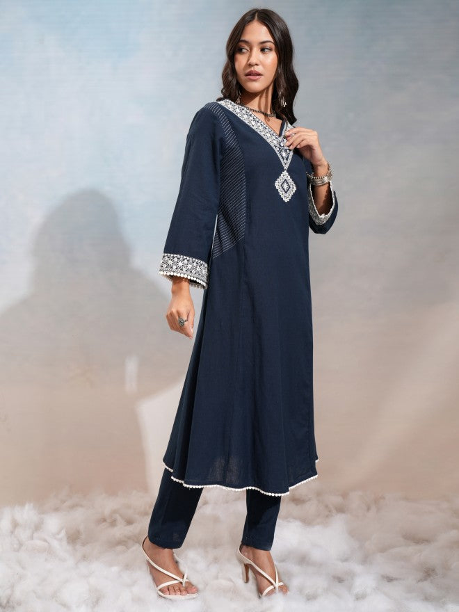 Vishudh Women Blue Embroidered Kurta With Trouser - Blue - Image 6