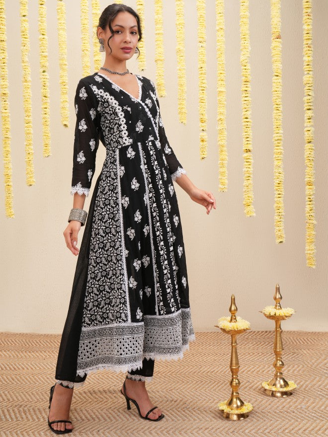 Vishudh Women Black Embroidered Kurta With Trouser And Dupatta - Black - Image 6