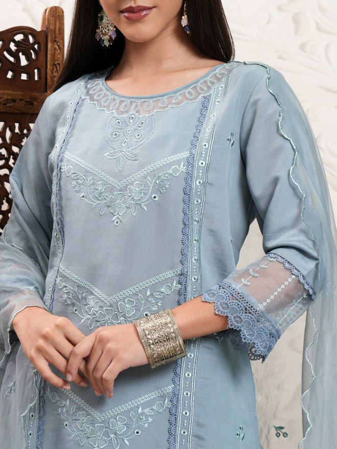 Vishudh Women Grey Embroidered Kurta With Trouser And Dupatta - Grey - Image 5
