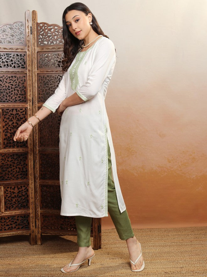 Vishudh Women White Embroidered Straight Kurta - White - Image 4