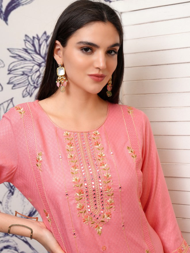 Vishudh Women Peach Embroidered Straight Kurta - Peach - Image 2