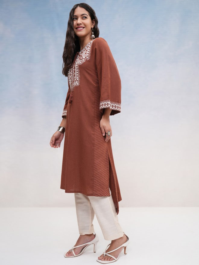 Vishudh Women Brown Embroidered A-Line Kurta - Brown - Image 4