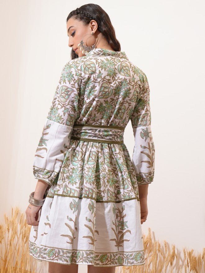 Vishudh Women Green Printed Fit And Flare Dress - Green - Image 3