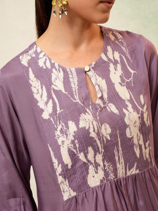 Vishudh Women Purple Self Design Top - Purple - Image 5
