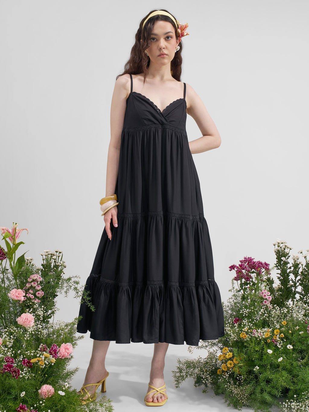 Vara By Vishudh Women Black Solid Maxi Dress