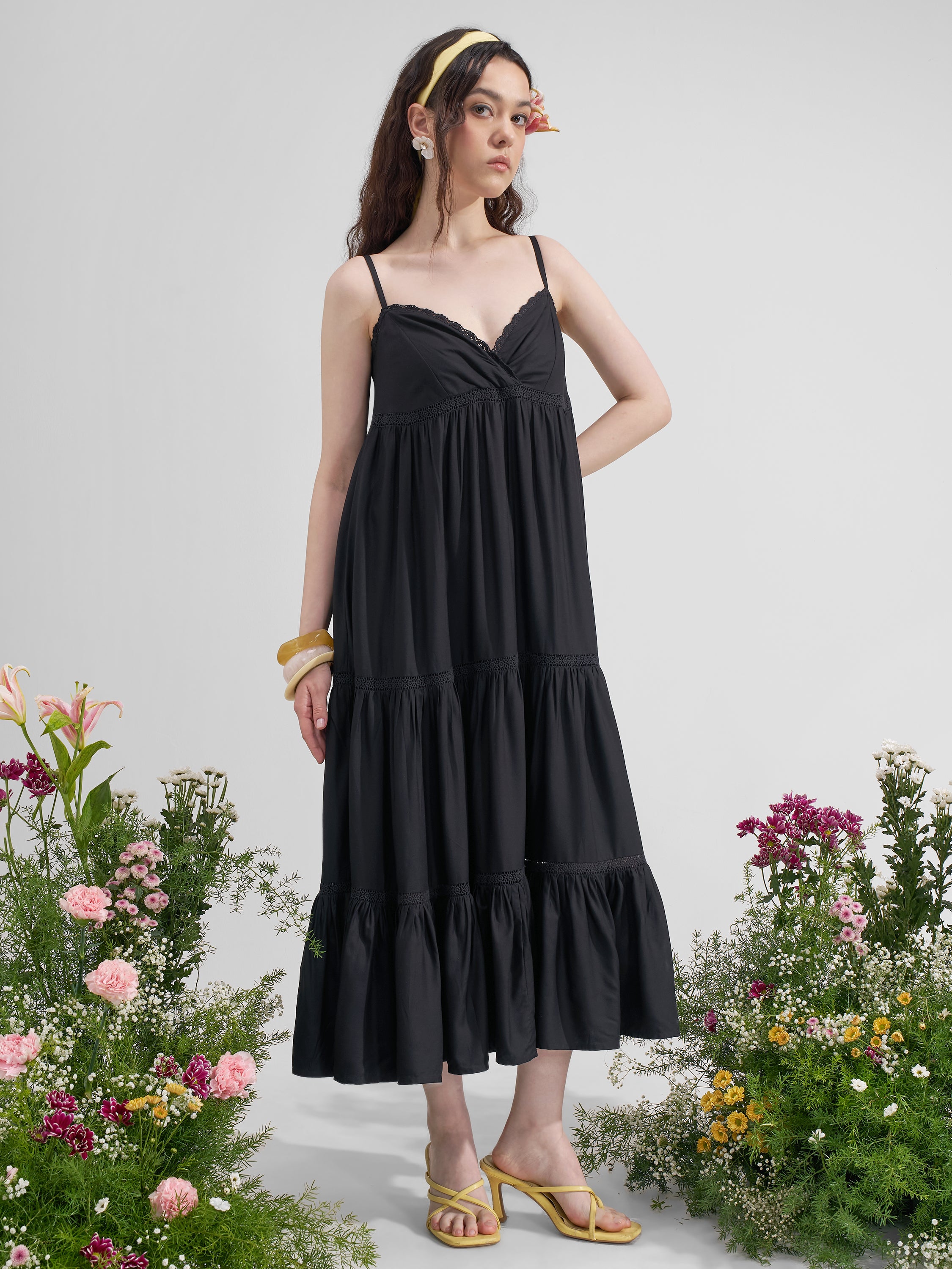 Vara By Vishudh Women Black Solid Maxi Dress