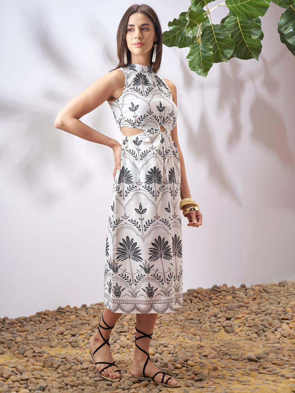 Vara By Vishudh Women Off White Printed A-Line Dress - Off White - Image 4