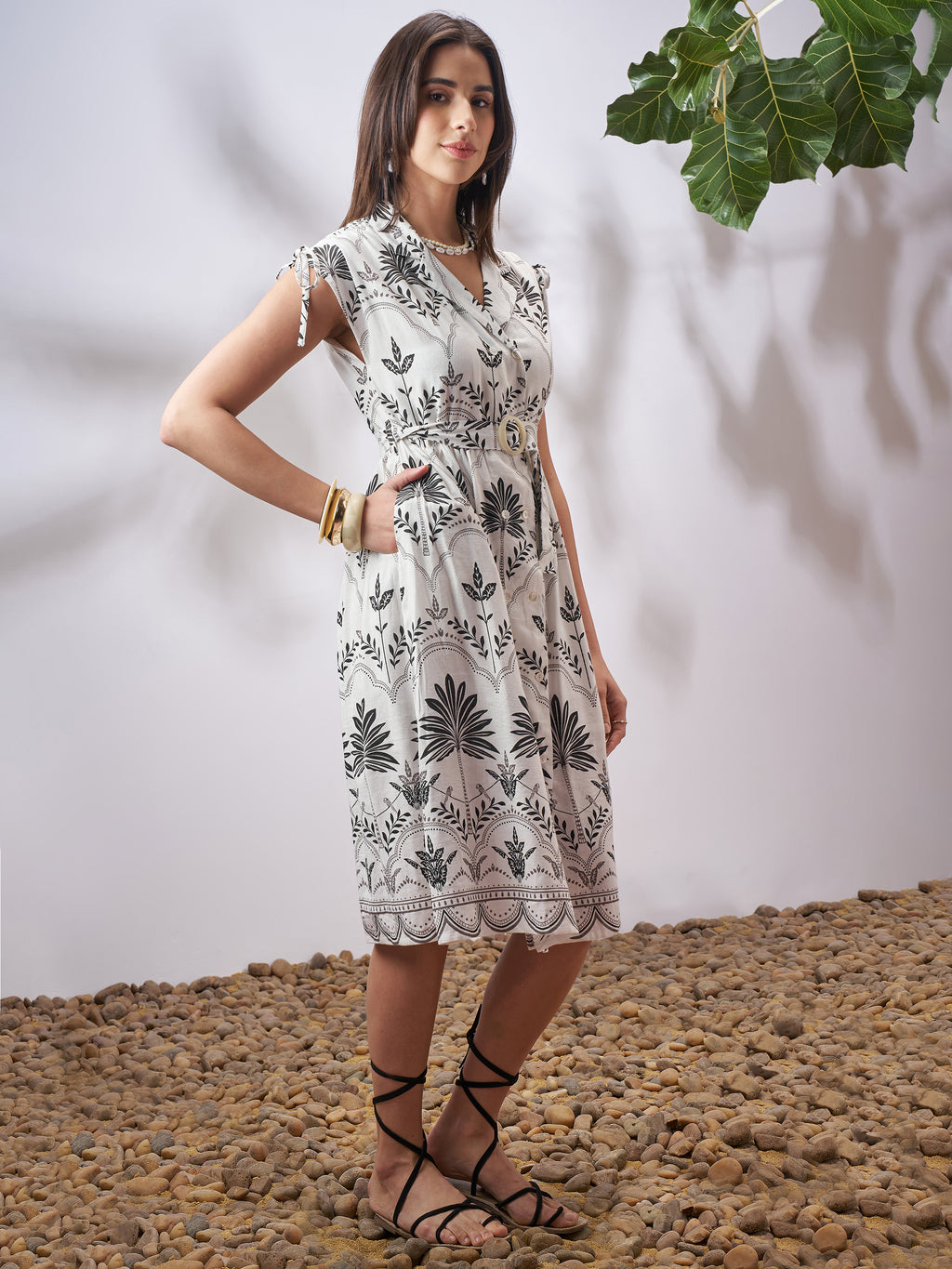 Vara By Vishudh Women Off White Printed A-Line Dress - Off White - Image 4