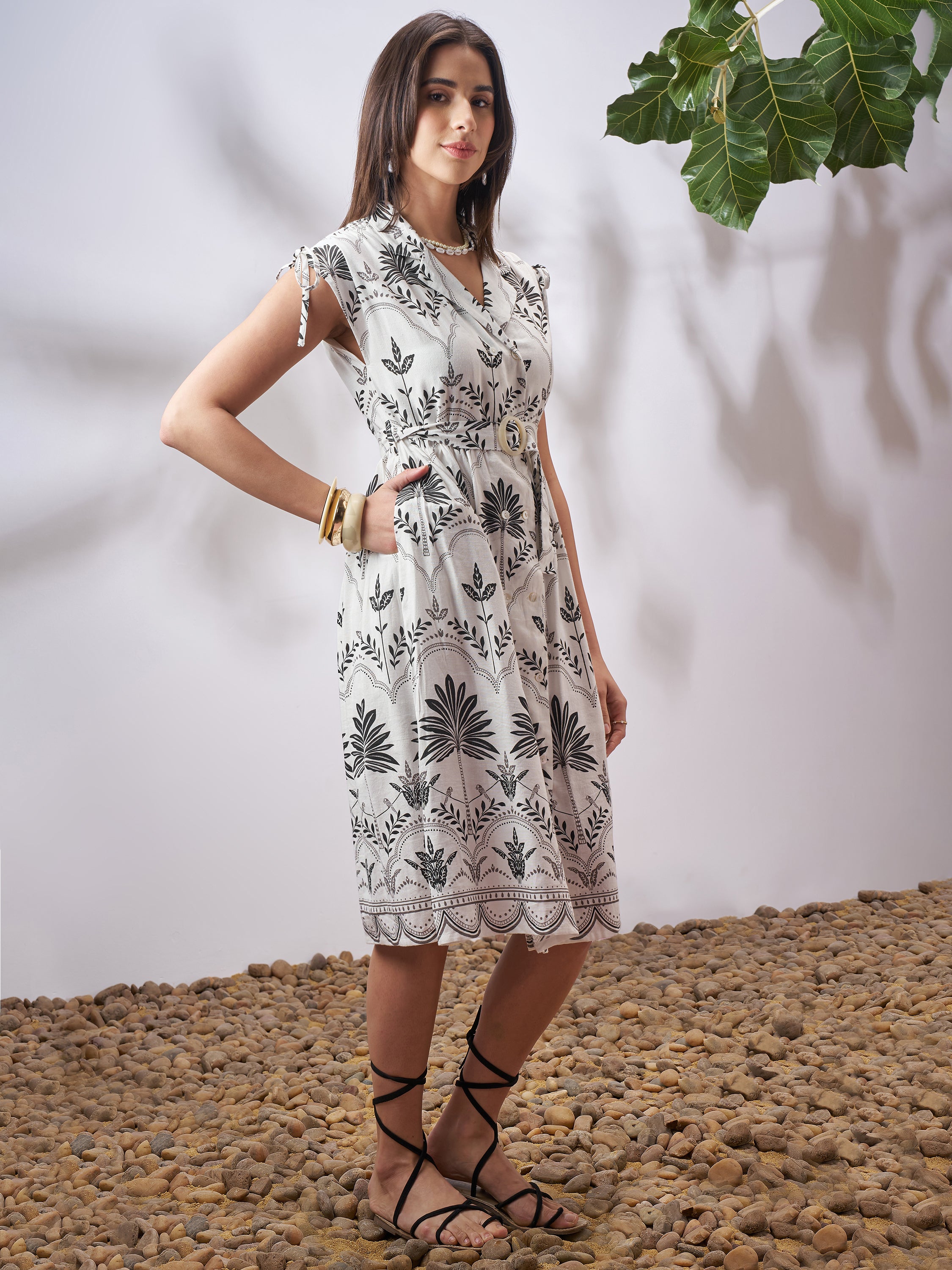 Vara By Vishudh Women Off White Printed A-Line Dress - Off White - Image 4