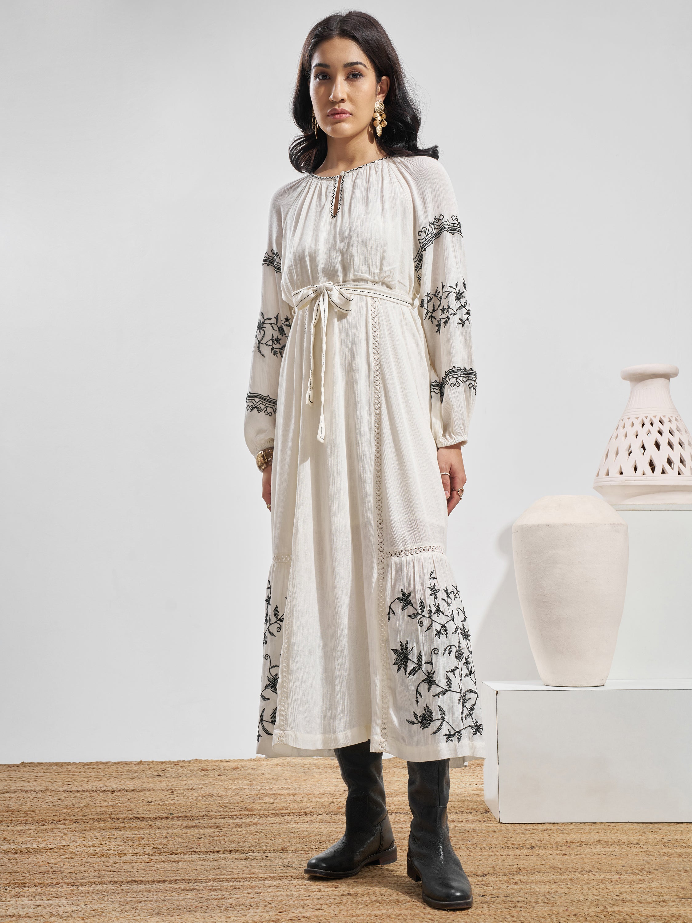 Vara By Vishudh Women Off White Embroidered Maxi Dress - Off White - Image 2