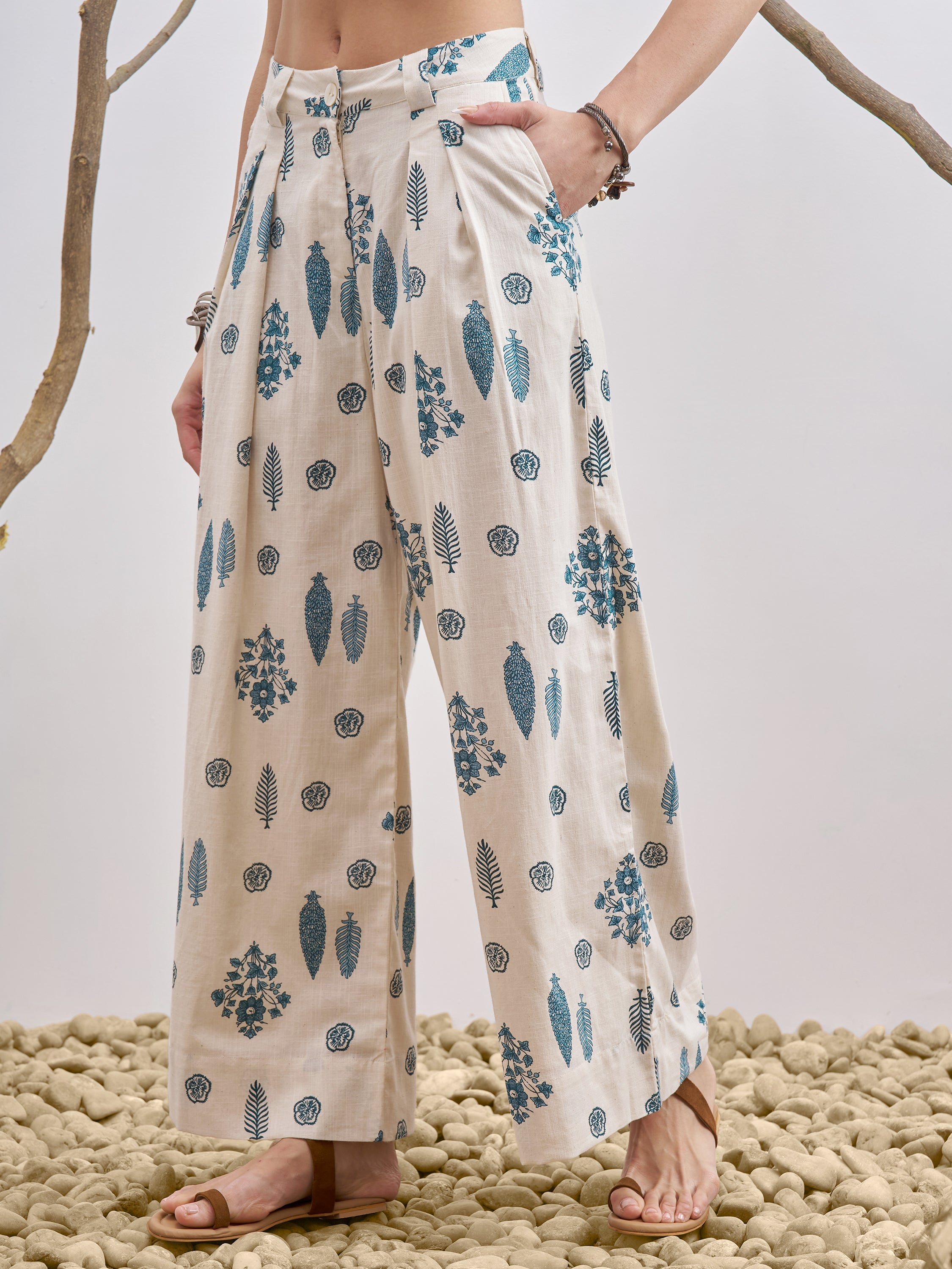Vara By Vishudh Women Off White Printed Wide Leg Plazzo - Off White - Image 4