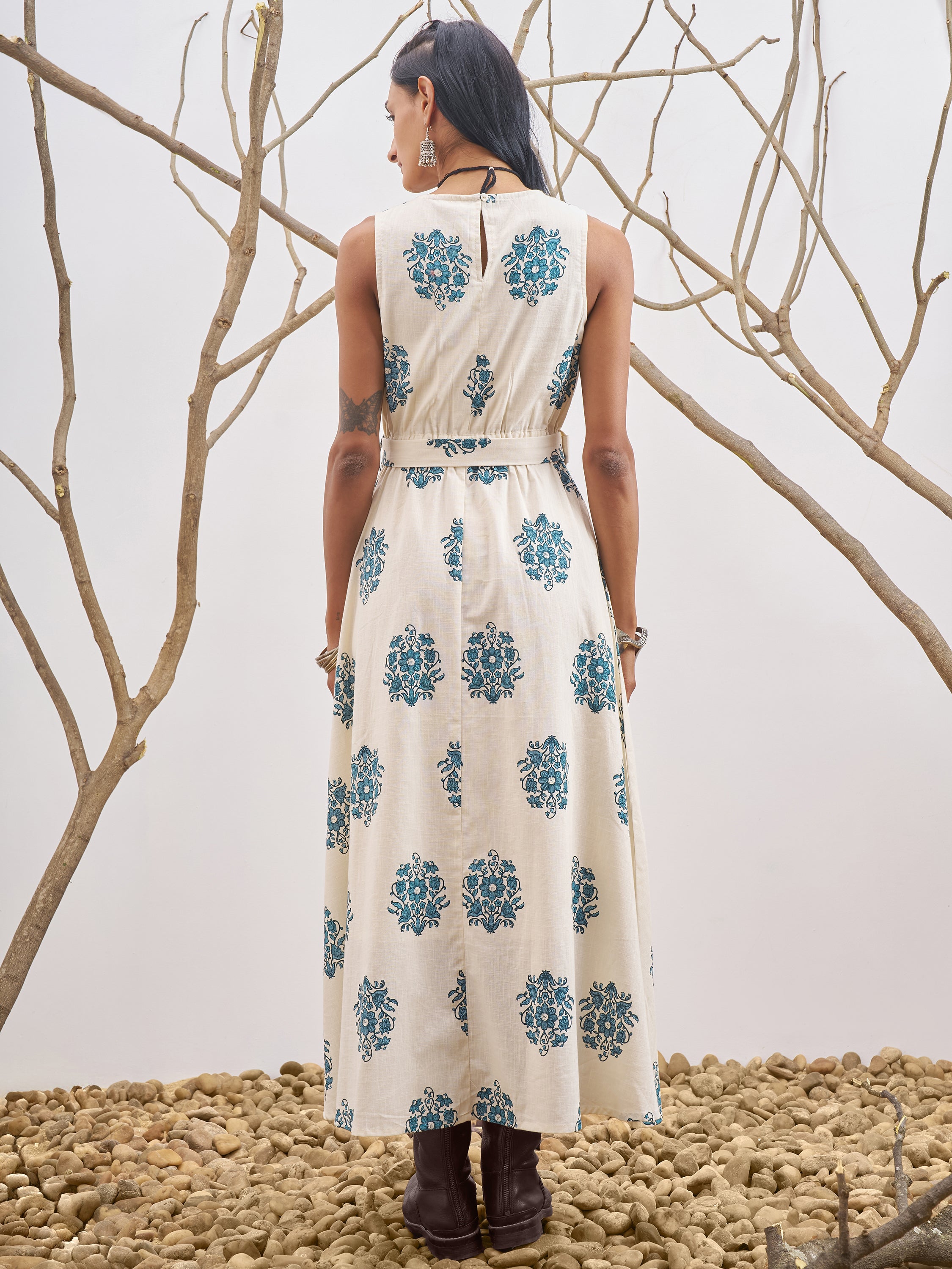 Vara By Vishudh Women Off White Printed A-Line Dress - Off White - Image 3