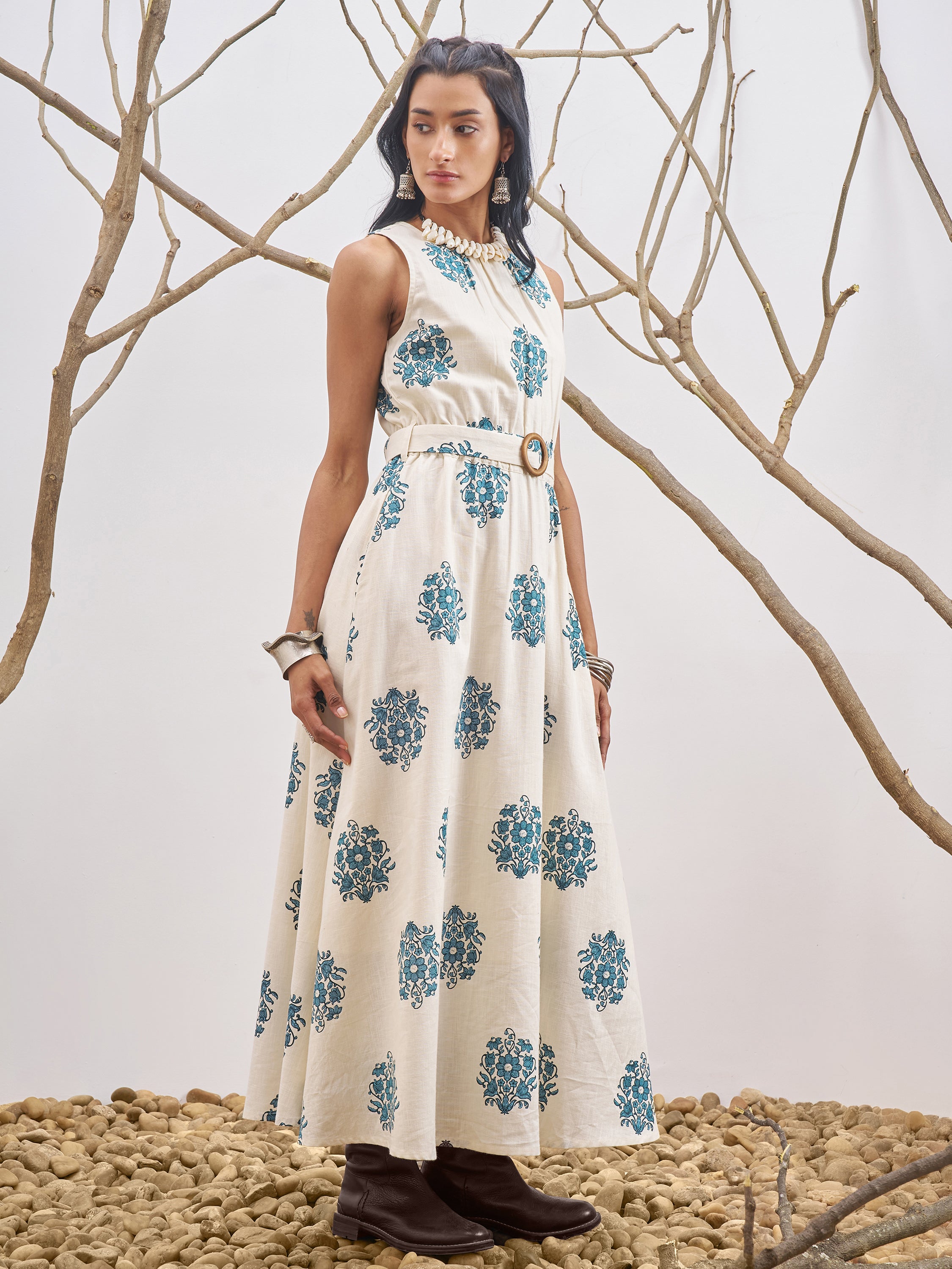Vara By Vishudh Women Off White Printed A-Line Dress - Off White - Image 4