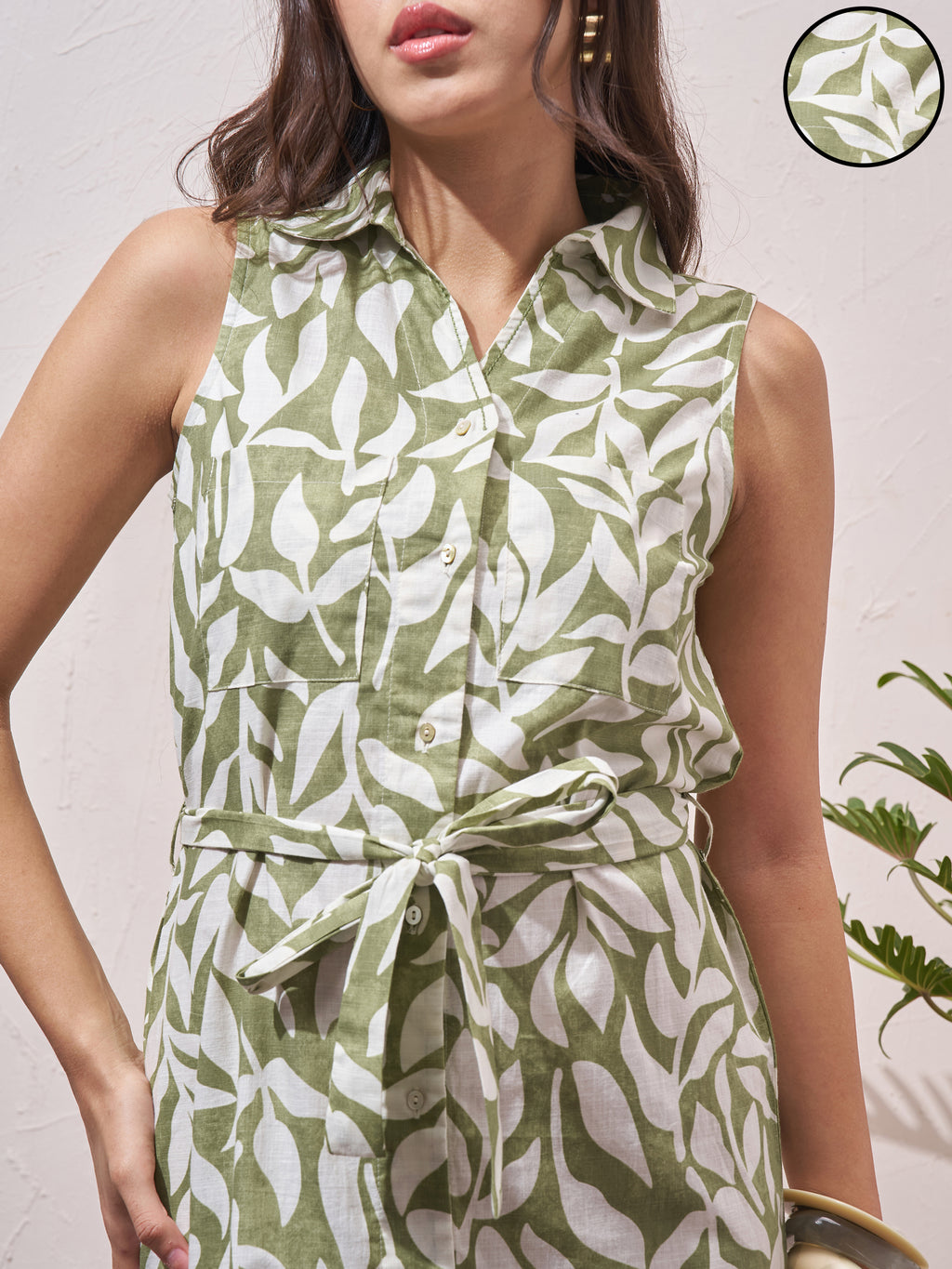 Vara By Vishudh Women Green Printed Sheath Dress - Green - Image 5