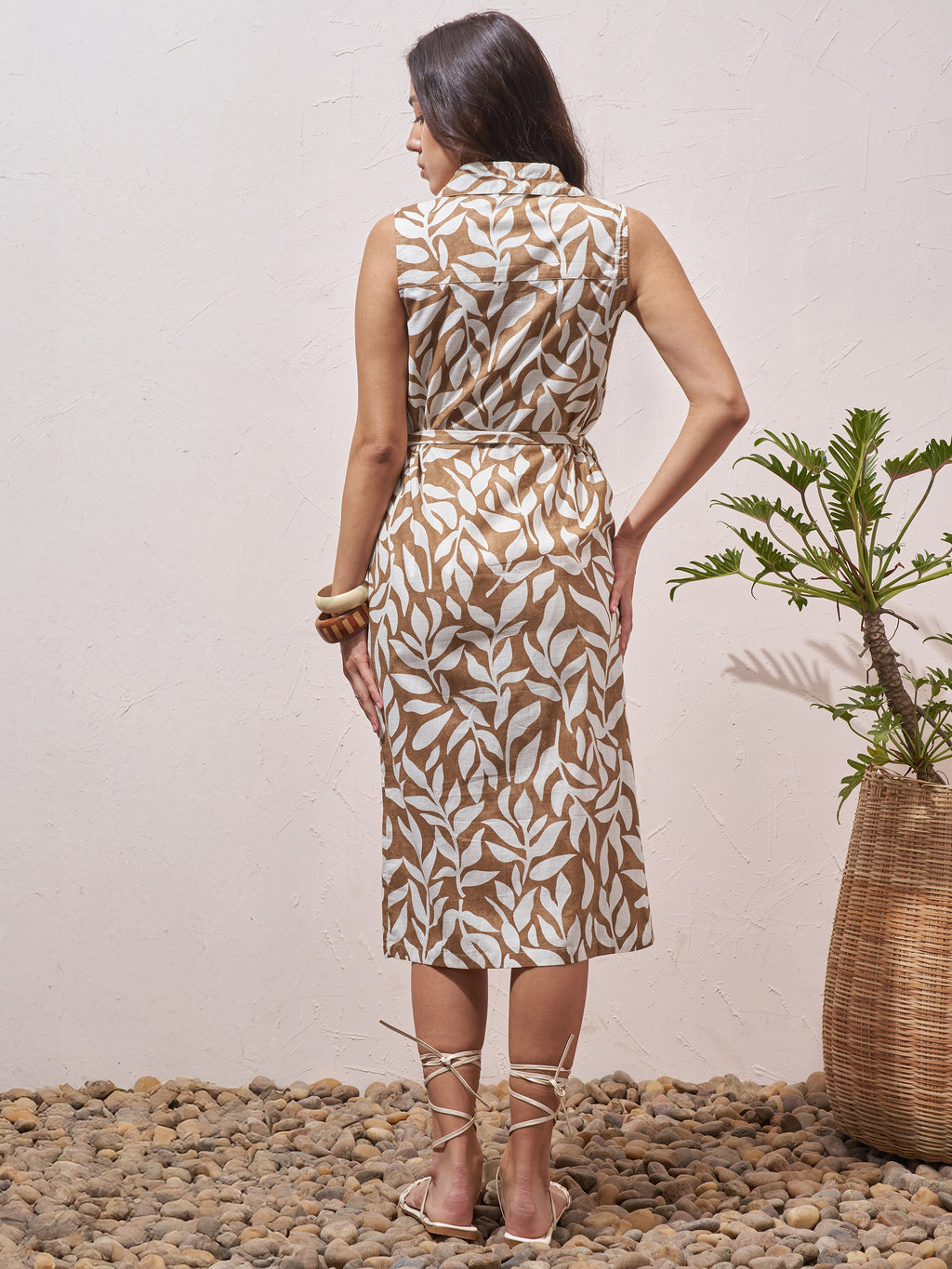 Vara By Vishudh Women Brown Printed Sheath Dress - Brown - Image 3