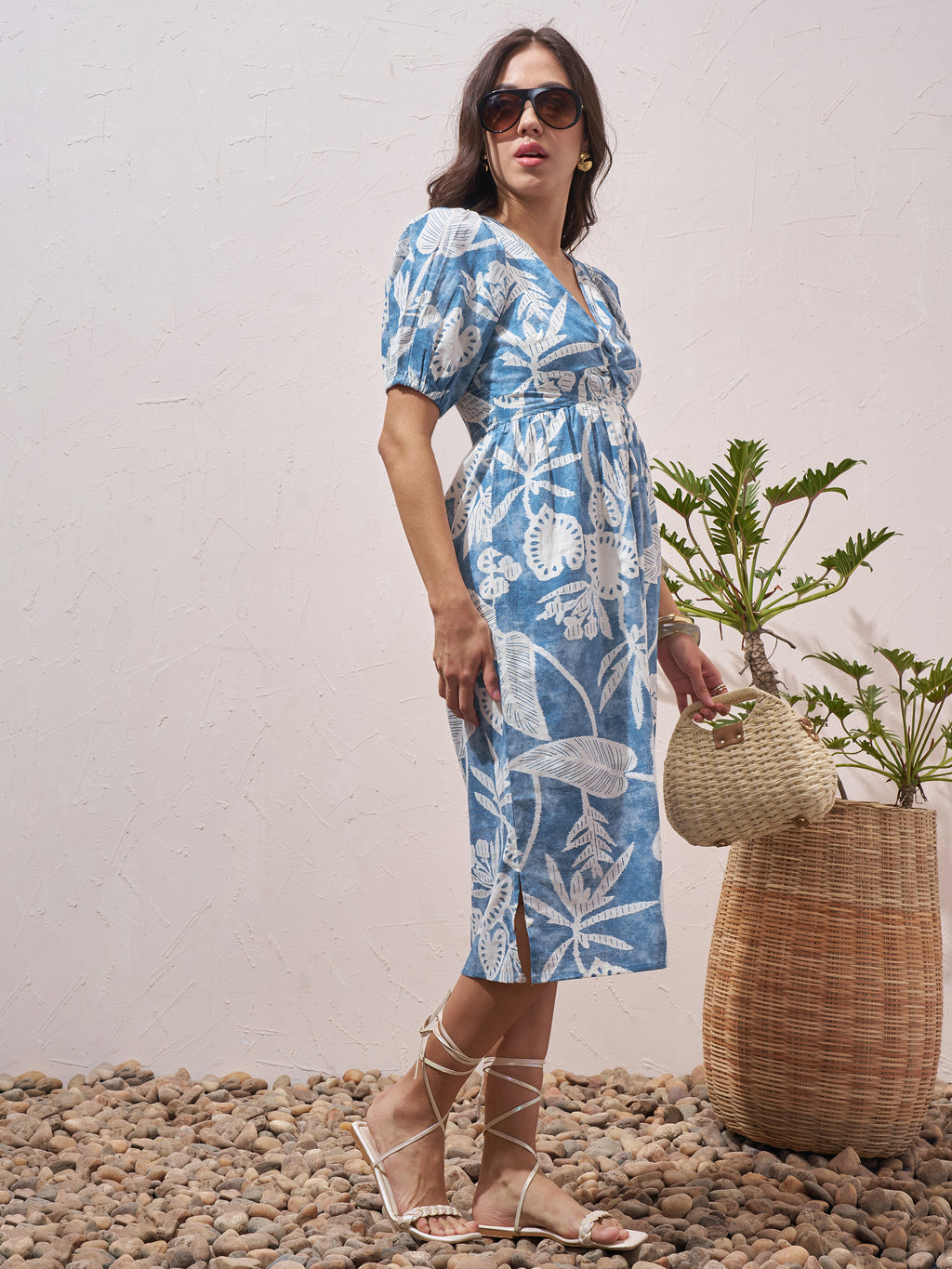 Vara By Vishudh Women Blue Printed Fit and Flare Dress - Blue - Image 4