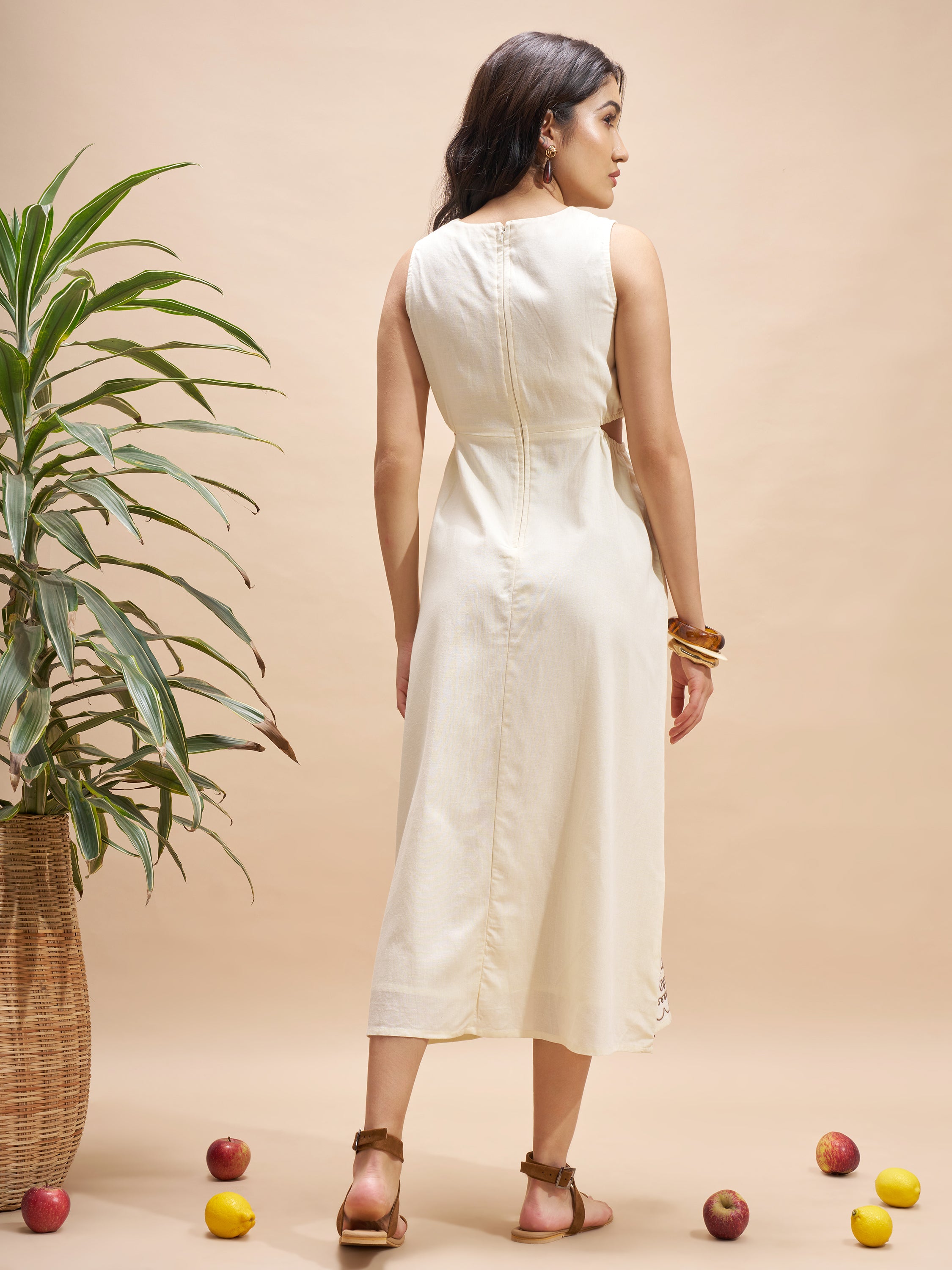 Vara By Vishudh Women Cream Embroidered Maxi Dress - Cream - Image 3